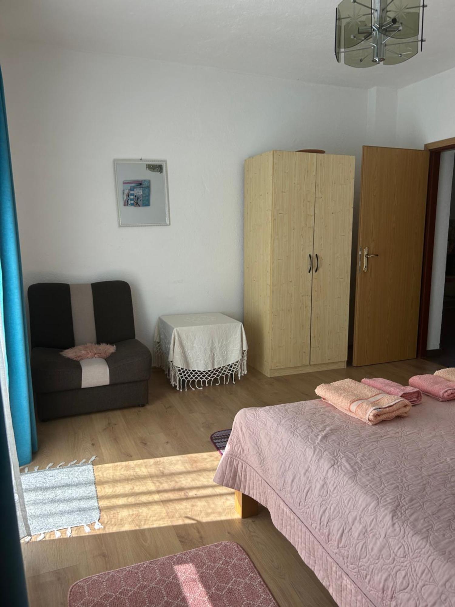 Guesthouse D&D Licko Petrovo Selo Экстерьер фото
